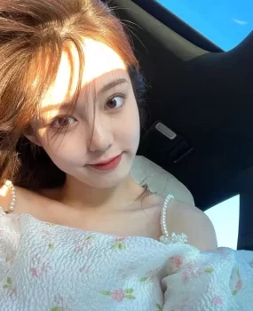 北京风骚极品巨乳反差婊