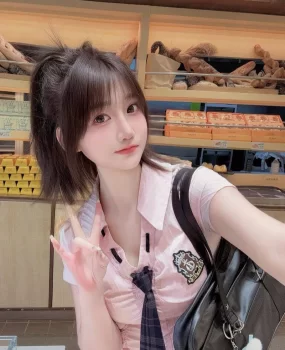 俏皮可爱内型很主动