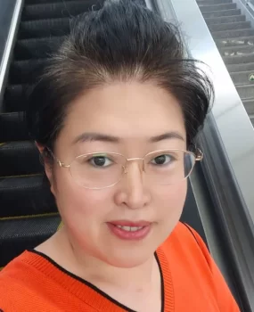 黄岛熟母角色扮演