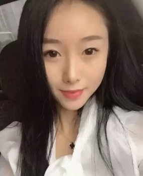 昆明兼职艺校学生妹粉逼水多