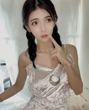 鸳鸯浴，胸推，69，舌吻，毒龙，