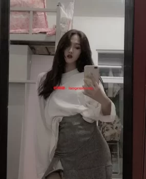 苏州电动小马达臀逼嫩水多，服务技术好推荐狼友去