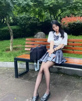 约会身材完美可爱小姐姐